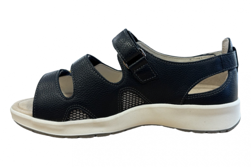 19261 Klaveness THEA