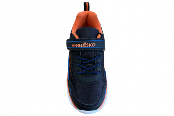 230312 KennedySko, Blinkar